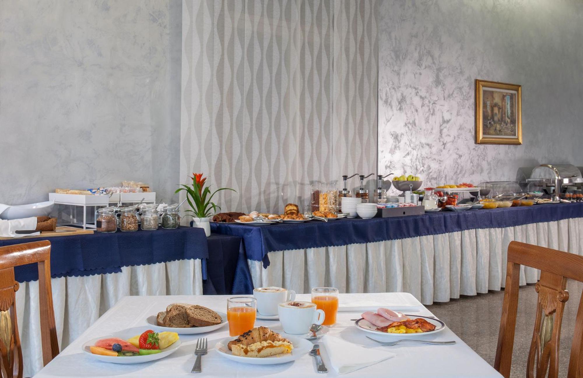Hotel Firenze 3*