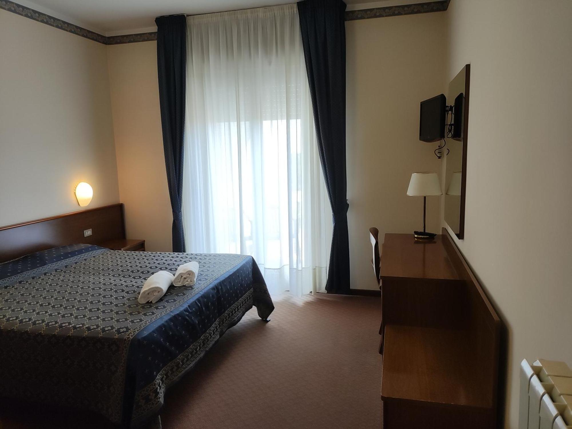Hotel Firenze 3*